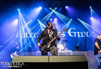 Three Days Grace - Photo by Roli