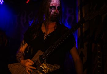 Heathen Heretic - Photo by Juwal