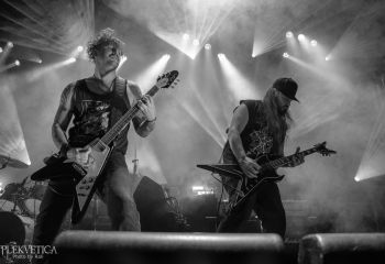 Thronehammer - Photo by Roli