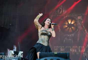 Within Temptation - Photo by Kevin