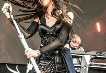 Delain - Photo by Pat