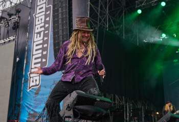 korpiklaani-summerside-festival-7r504126