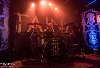TAINA